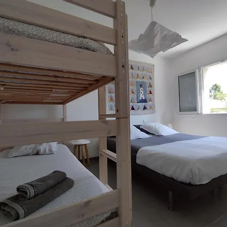 Katiris Semesterbostad *