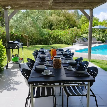 Holiday home Katiris *